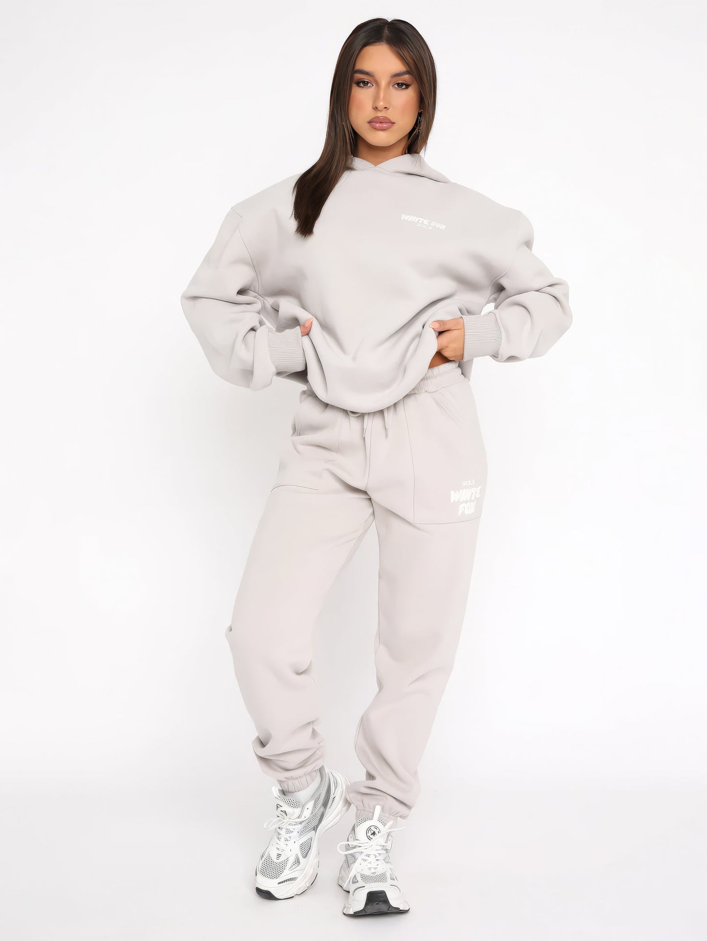 WHITE FOX OVERSIZED HOODIE + FREE SWEATPANTS